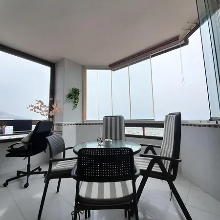 On The Harbor, First Line With Beautiful Sea View In 4 Star Apartment