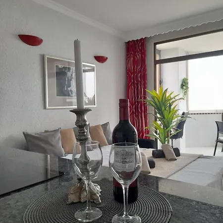 On The Harbor, First Line With Beautiful Sea View In 4 Star Lejlighed Fuengirola