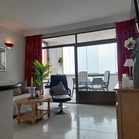 Lejlighed On The Harbor, First Line With Beautiful Sea View In 4 Star