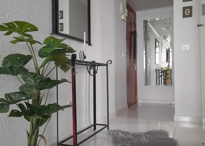 On The Harbor, First Line With Beautiful Sea View In 4 Star Apartamento Fuengirola