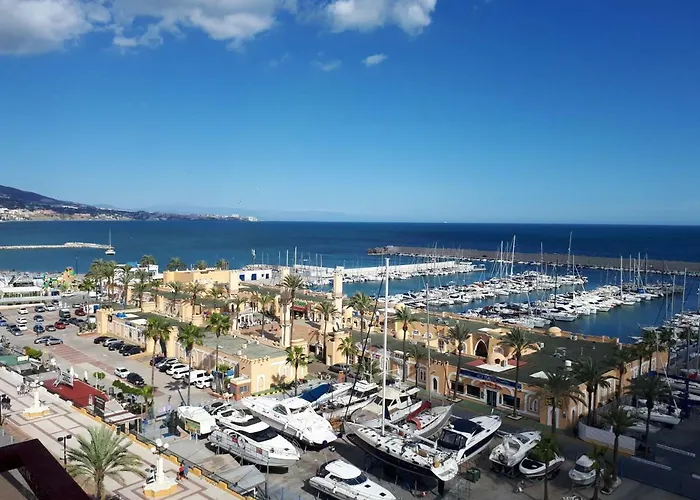 Apartamento On The Harbor, First Line With Beautiful Sea View In 4 Star Fuengirola
